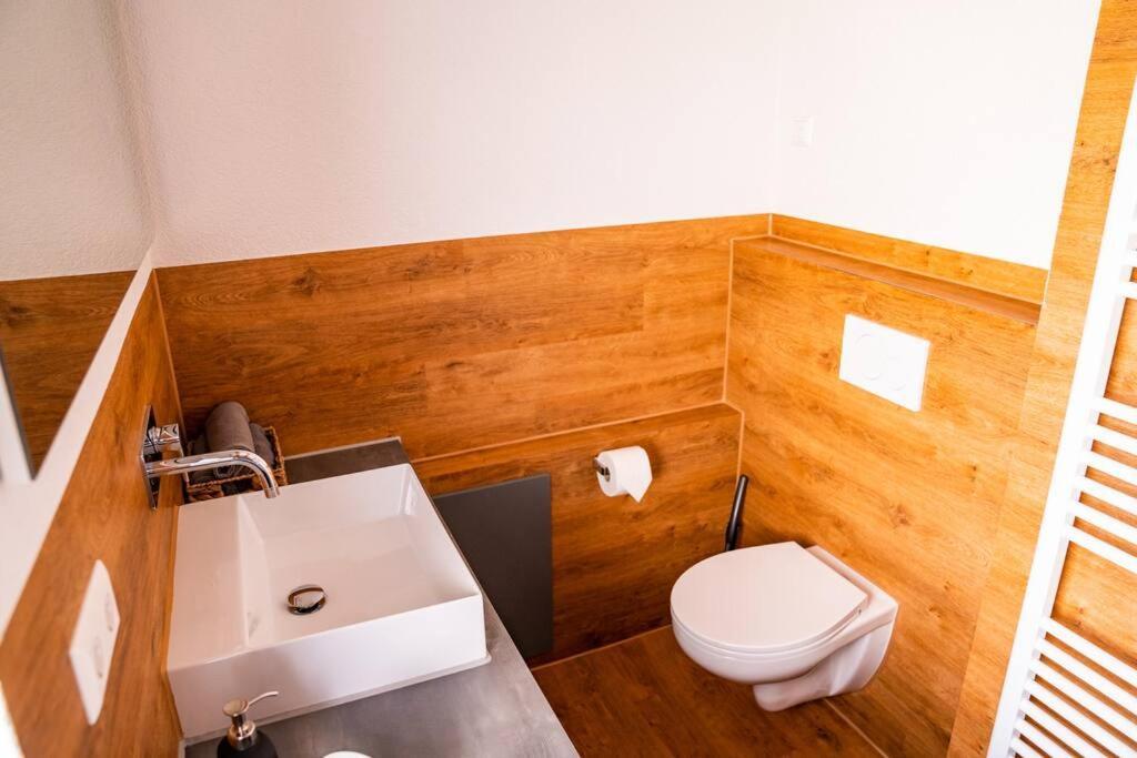 Neu Renoviertes Ferienhaus/wohnunng Kleine Auszeit Appartement